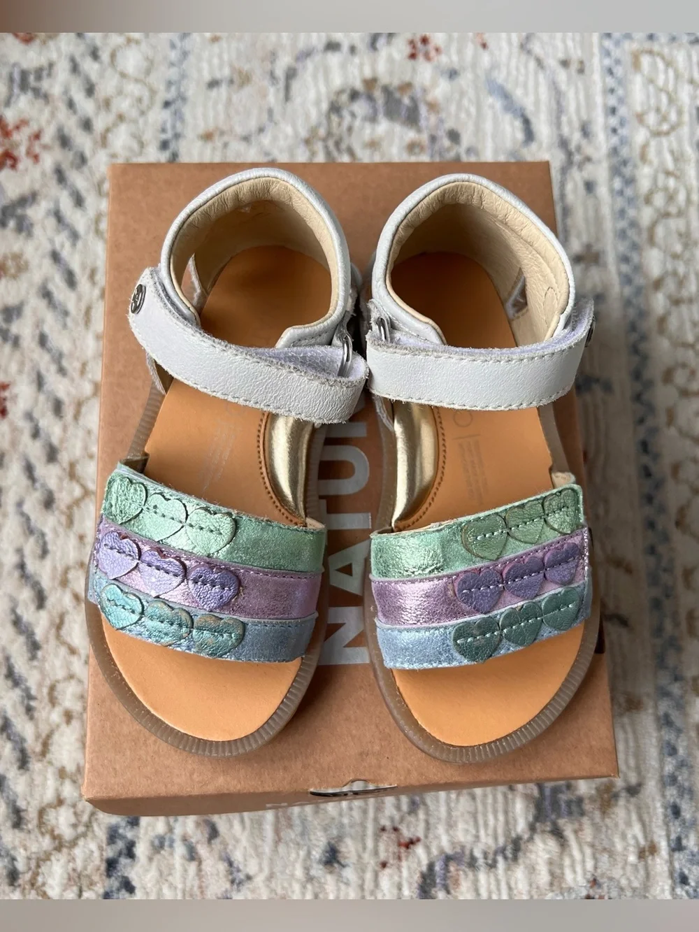 Naturino Axis toddler sandals iridescent hearts leather size 23